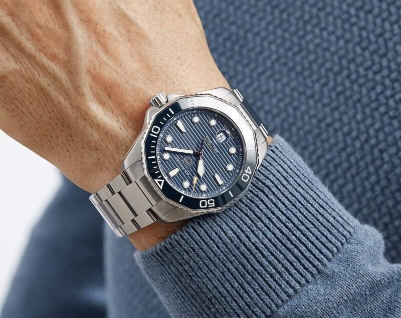 Tag Heuer Aquaracer Silver & Blue