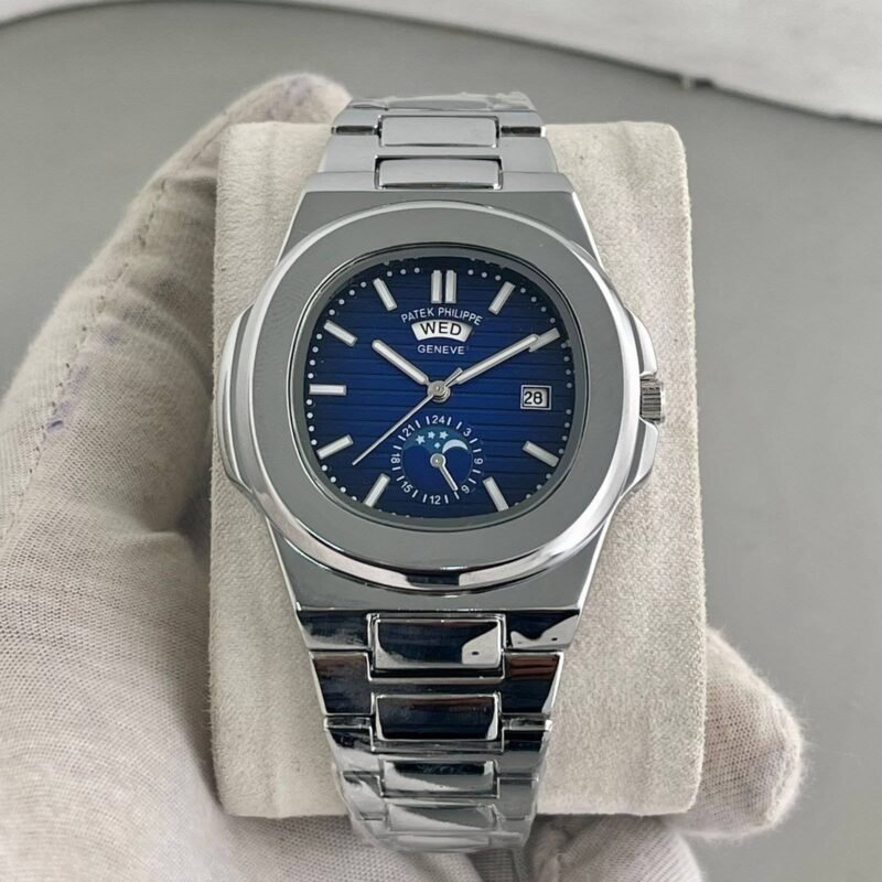PATEK PHILIPPE Nautilus Perpetual