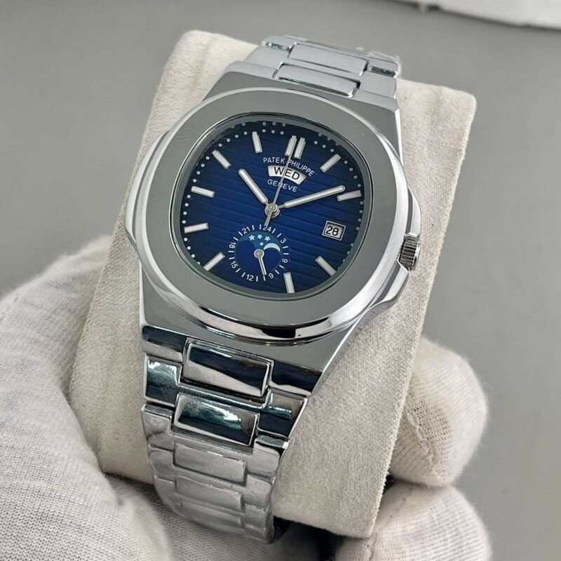 PATEK PHILIPPE Nautilus Perpetual