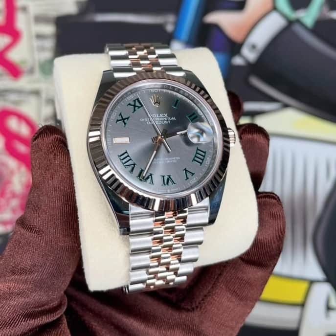Rolex Oyster (Rosegold & Silver) Quartz
